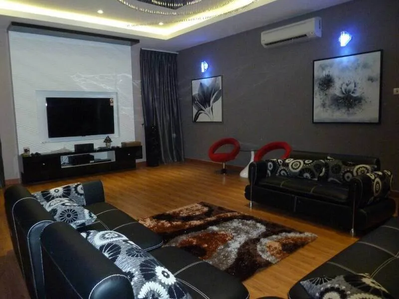 Mines Bungalow thumbnail 2