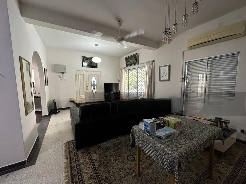 Double Storey Semi-D thumbnail 5