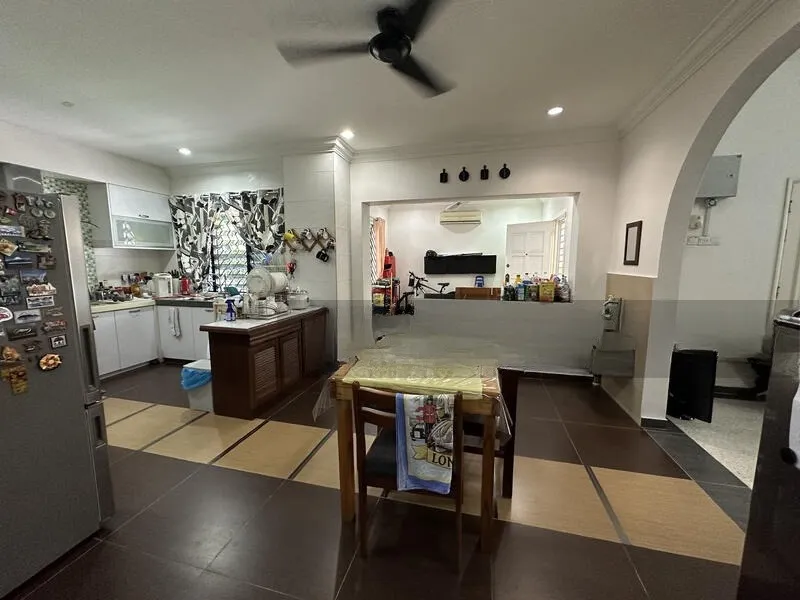 Double Storey Semi-D thumbnail 7